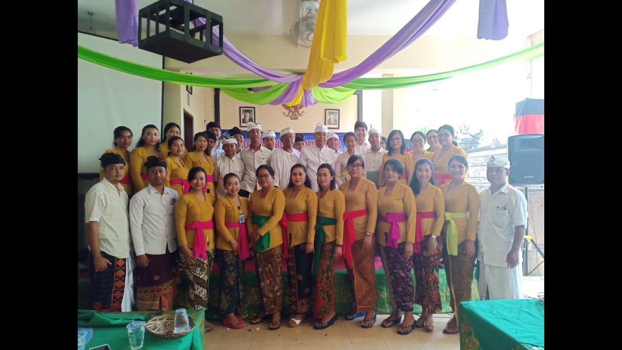 Pengenalan Guru dan Staff Pegawai SMP Dharma Wiweka  |  MPLS 2020