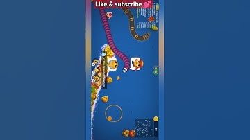 Hit and 🎯 🐛#wormszone #wormszoneio #gaming #games #kidsvideo #cartoon #samp #snake #trending #funny