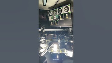 Metal parts vision detection checking machine