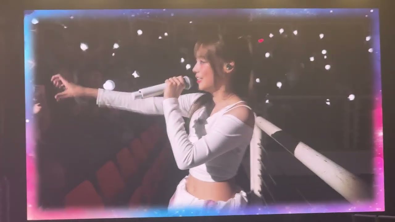 QWER - 행복해져라 (260912 QWER 2ND TOUR ROCKATION ROCKET LAUNCH