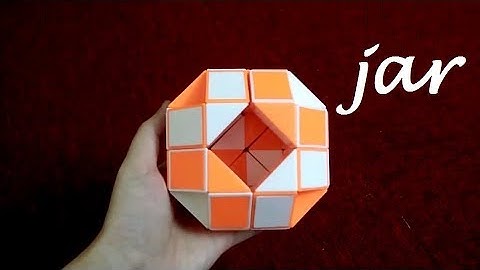 Smiggle snake puzzle or Rubik