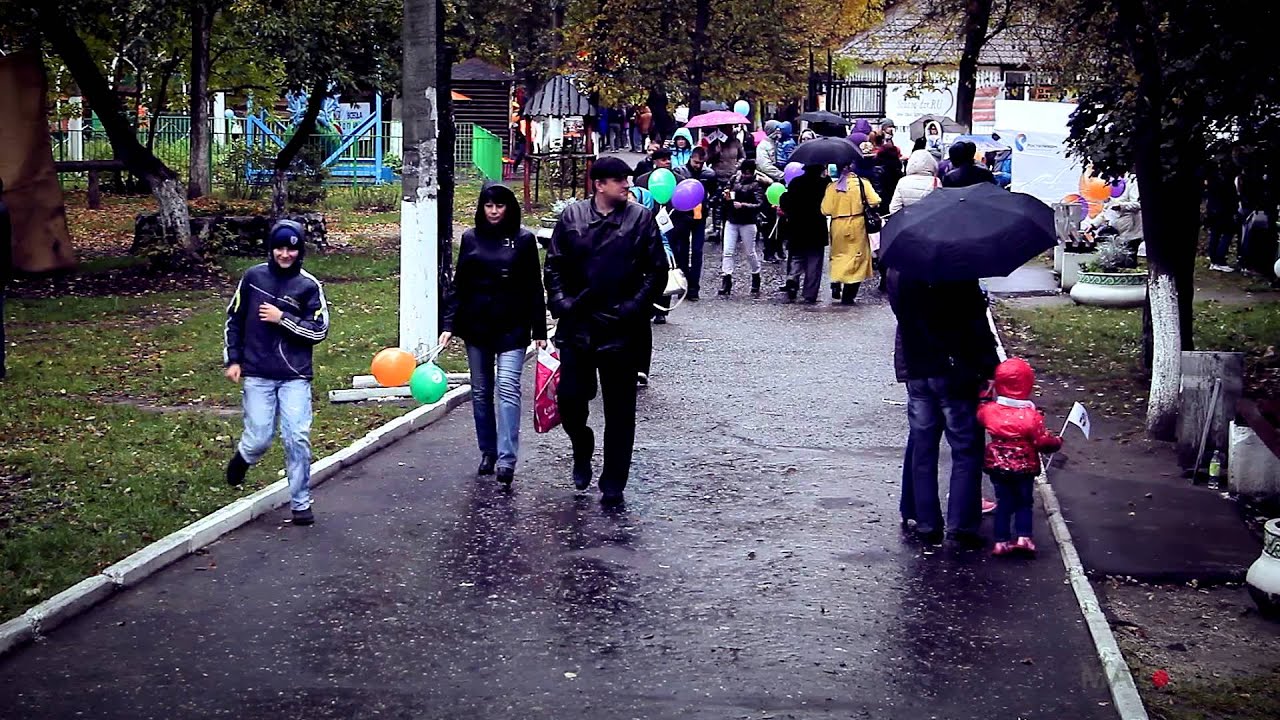 Телекомпания сегодня. Дзержинское Телевидение сегодняшний выпуск. Дзержинское Телевидение сотрудники телекомпании. Телекомпания Дзержинск сотрудники. Дзержинское Телевидение 90 е.