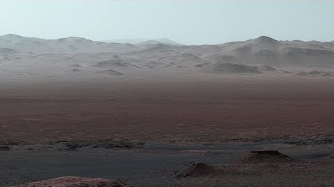 Curiosity at Martian Scenic Overlook