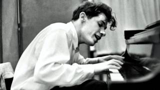 Glenn Gould plays Bach Partita No.2 in C-minor (FULL)