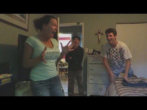 family-jump-scare-prank-(-funny-videos-&-pranks---ep.-2-)