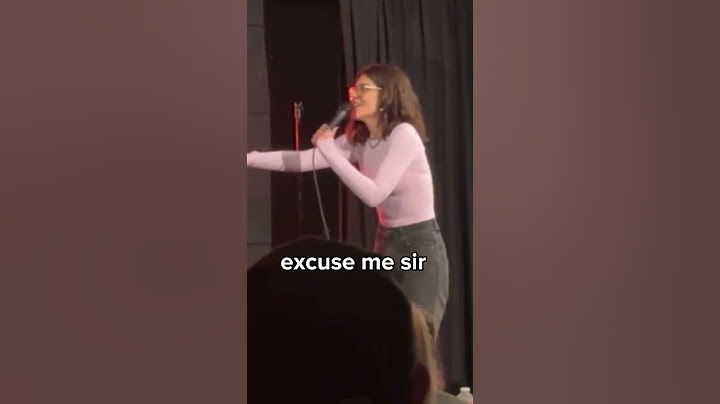 Destroying Heckler 👊 #femalecomedian #standup #standupcomedy #crowdwork #comedians #funny