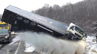 Dangerous Fails Trucks Driving Skills Crossing River , Fastest Heavy Equipment Machines Driving by Zin2D 125,780 views 1 year ago 14 minutes, 44 seconds