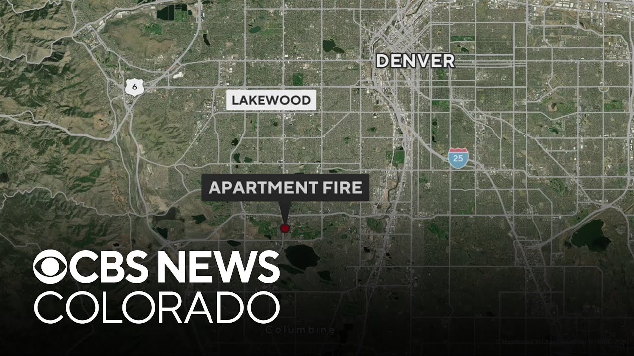 2 people hurt in overnight apartment fire in Lakewood - YouTube