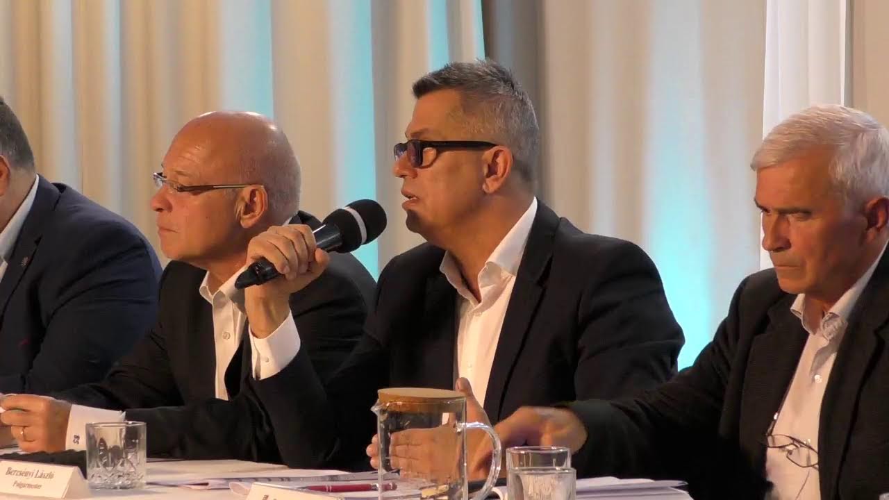 2025.október 7.//Közmeghallgatás//Balatonalmádi