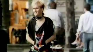 Howard Jones - Like To Get To Know You Well [Official MV] Resimi