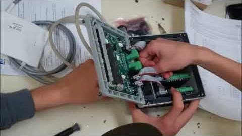 Installing Sensors on Rosemount 1056 Analyzer