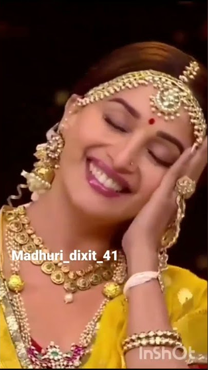 Queen of expression//Madhuri Dixit Nene 🔥//trending reels Video on instagram