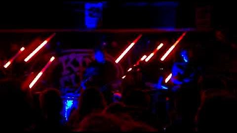 Delphic Red Light King Tuts  22-01-10