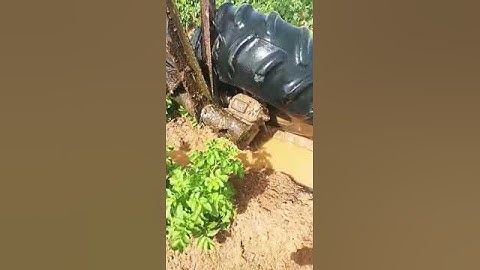 Irrigation pivot Axle broken