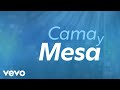 Roberto Carlos - Cama y Mesa (Lyric Video)