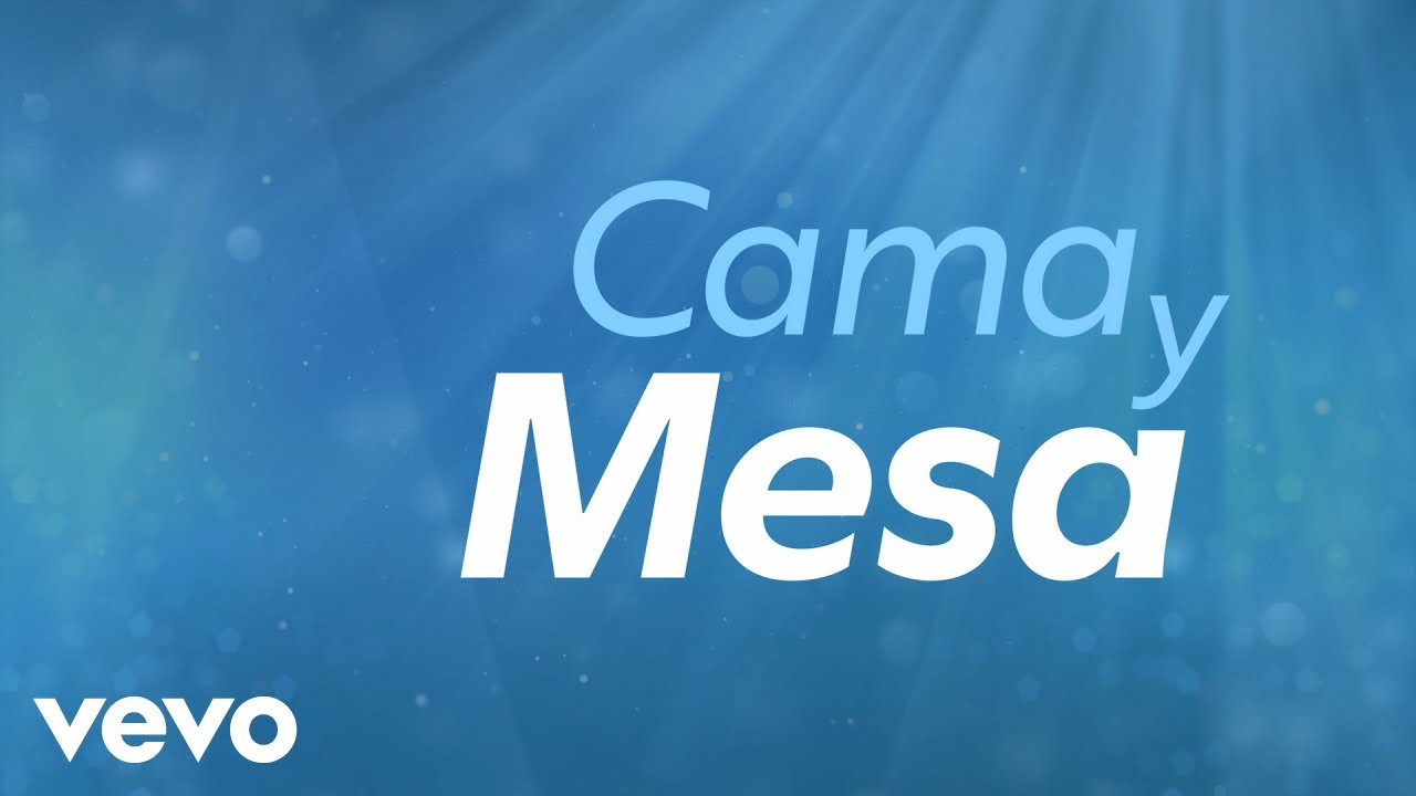 Roberto Carlos - Cama y Mesa (Lyric Video) Roberto Carlos - Cama y Mesa (Lyric Video)
