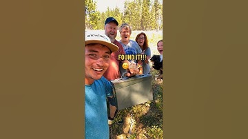 Has this ever happened to you while searching for a hidden cache?! The most Hullsome moment ever! 🏆