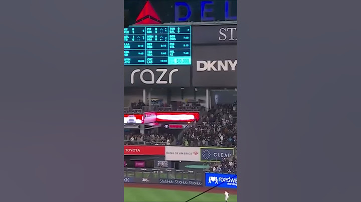 Jung Hoo Lee hits his first homer of the season #mlb #baseball #sports #jungwoosung #shotime