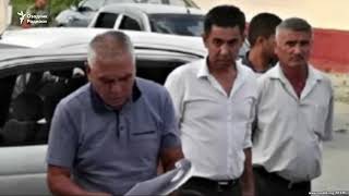 Фермер ва ҳоким тўқнашуви - фермер аёл онасини сўккан ҳокимнинг юзига чанг солди, ҳоким аёлни тепди