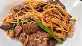 Beef Chow Fun - Beef Stir Fry with Rice Noodles