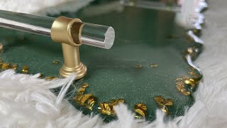 Green resin tray Green and gold resin tray How to make resin tray Making resin tray in the mold