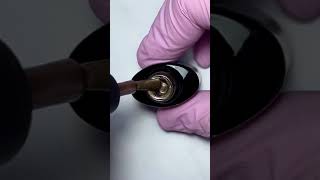 Video: UV Gellack - metallic grau braun - Art. 90149