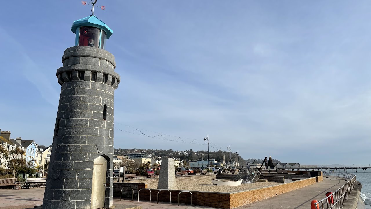 Teignmouth Seafront in 4K HDR