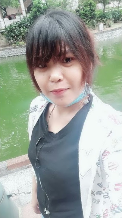 Ayu oktavia