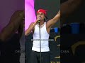 MATUÊ CANTANDO GORILLA ROXO NO LOLLAPALOOZA