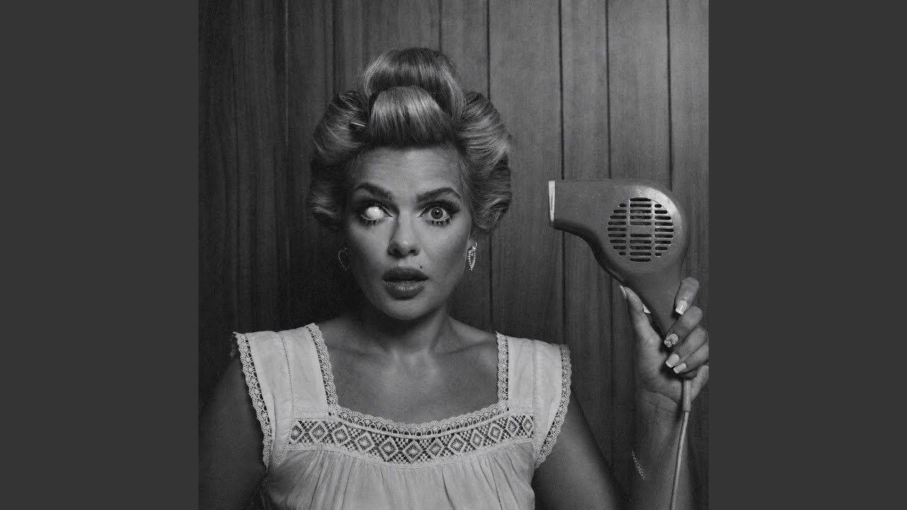 Guarda OUCH! su YouTube Guarda OUCH! su YouTube