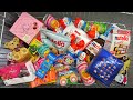 Buying Lot's of NEW American Candy and Chocolate - Shopping Vlog