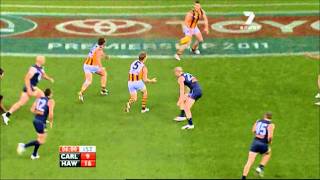 Brendan Whitecross Kicks a 70 Metre Bouncing Goal screenshot 3