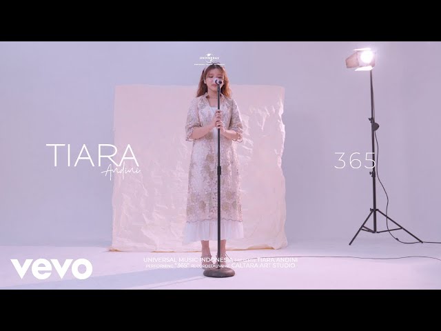 Tiara Andini - 365 Live