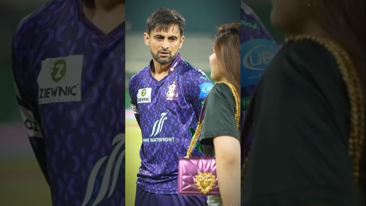 Shoaib Malik Caught Flirting with Urwa Hocane?