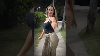 Born to be Alive #shorts #dance #music #ballet #ballroom #dancechallenge #musica #dancevideo #short