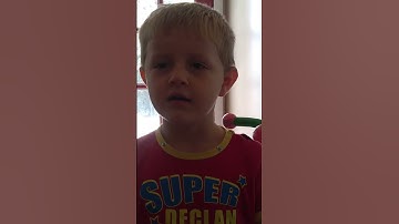 Declan spelling his name
