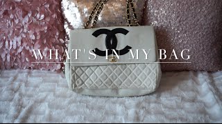 whats in my bag @Zo%C3%ABFellows