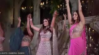 Alia bhatt as a bridesmaids dance on sangeet