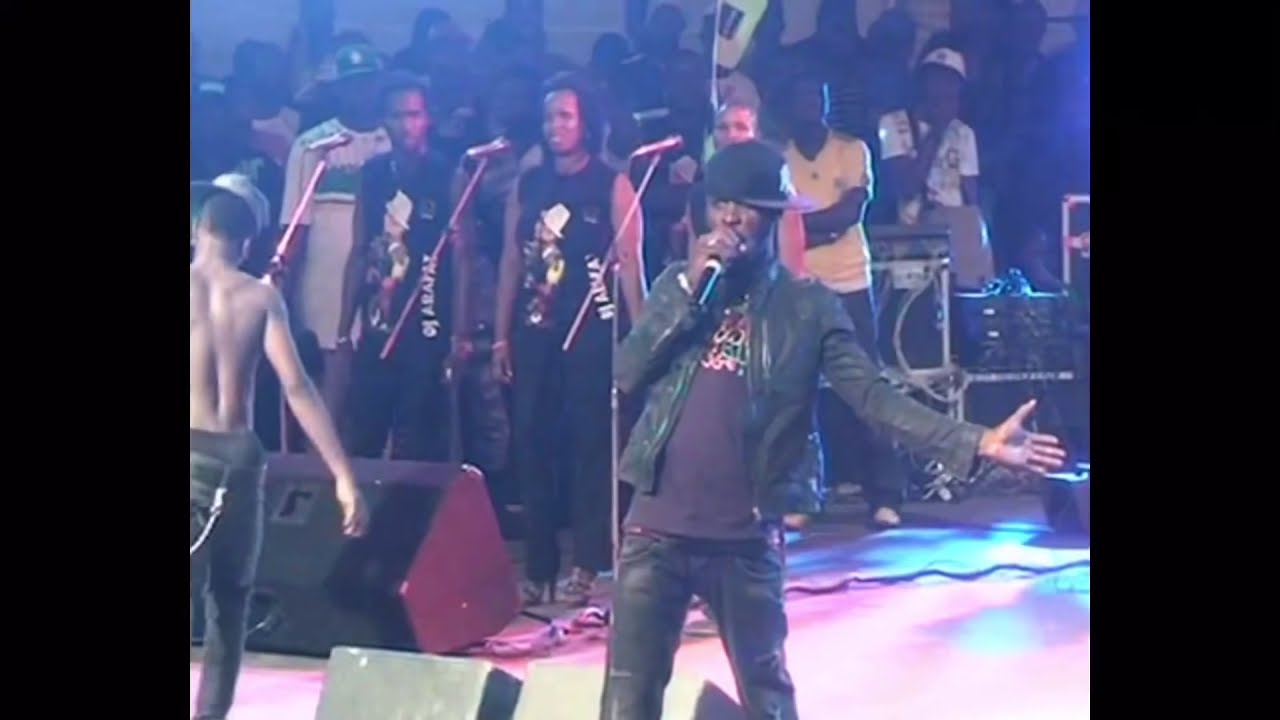 DJ ARAFAT AU PALAIS DE LA CULTURE 2010 PART.5