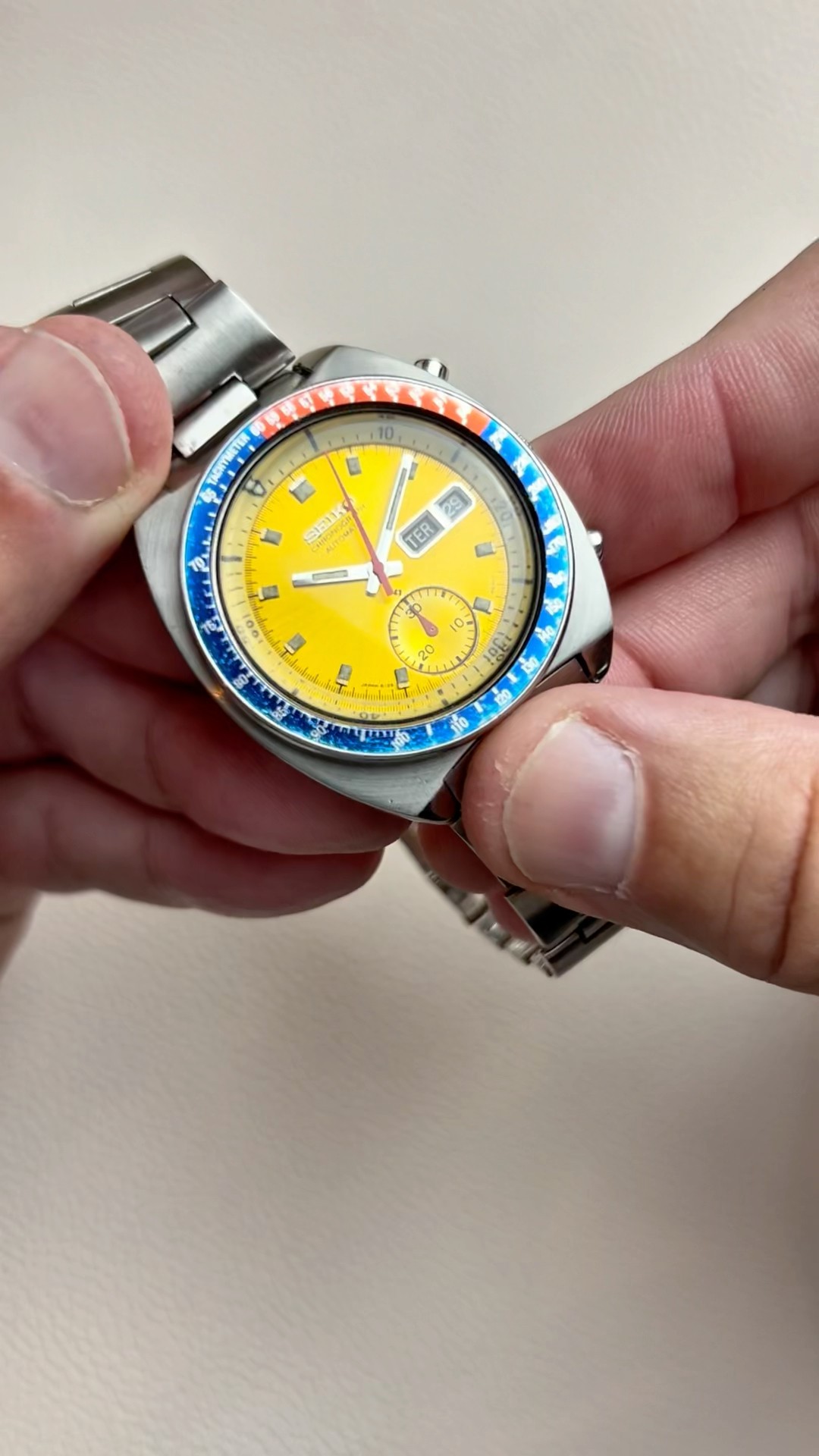 The Curious Adjustment of the Seiko 6139 “Pogue” - YouTube