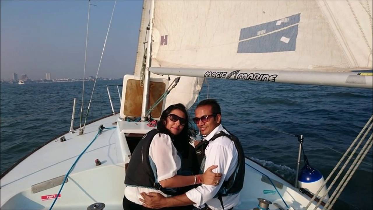 private yacht rental for couples in goa