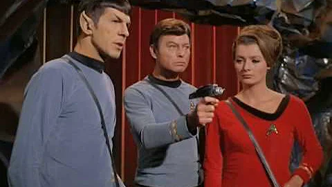 Star Trek - Taking Control of Kirk