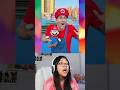 MARIO BROS NO PUEDE JUGAR EN EL PARQUE @SuperMario-666 #curiosidades #humor