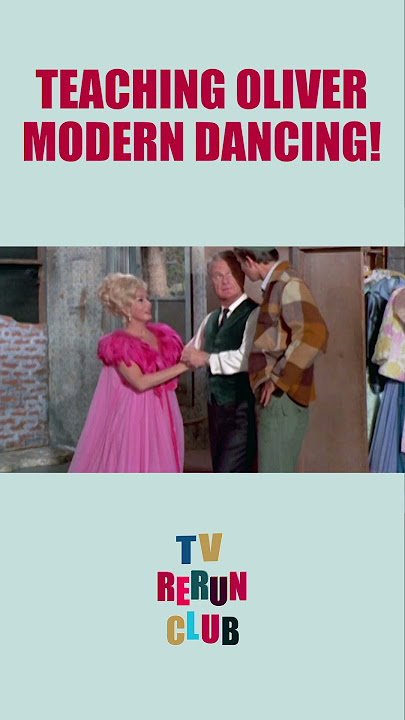 Lisa and Eb show off their moves! #TVRerun #GreenAcres