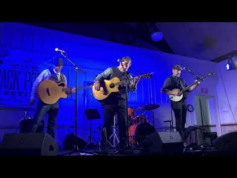 Ain’t no use in tryin'  (Trampled by Turtles)