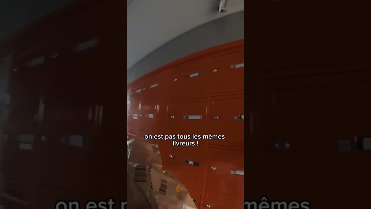 Regardez Comment Il S Est Fait Pi Ger Amazon Livreuramazon Livraison Delivery Livreur