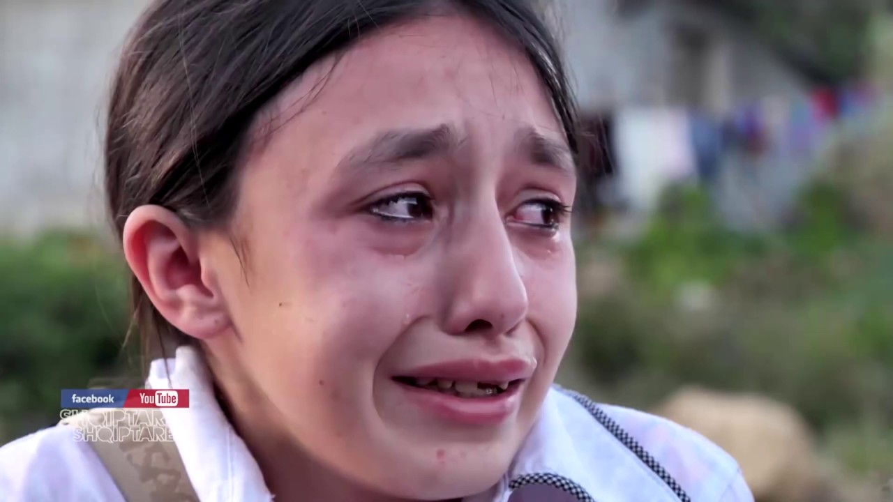 Drite ne fund te tynelit! 12 vjeçarja qe perloti Shqiptaret merr suprizen e jetes!