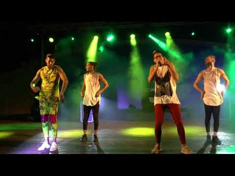 סטטיק ובן אל תבורי בבת ים זהב 