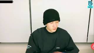 Bang Chan listening "Changbin - Streetlight (ft Bang Chan)" REACTION (Chan's Room 92)