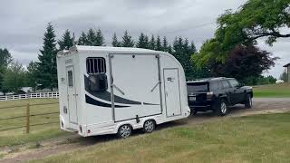 Horse Trailers and horseboxes and horsevans in the USA